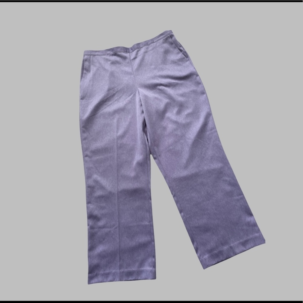 Alfred Dunner Pants Size. 18